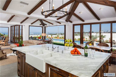 Corona Del Mar Residence #1_tiller 1