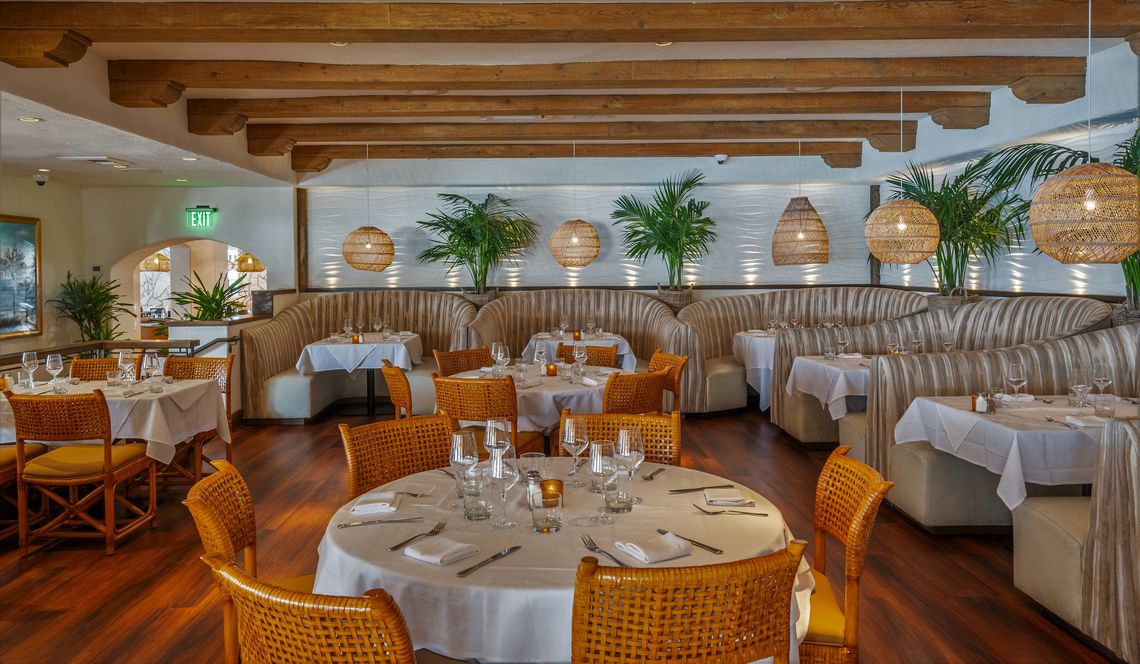 las brisas upper dining room mdd